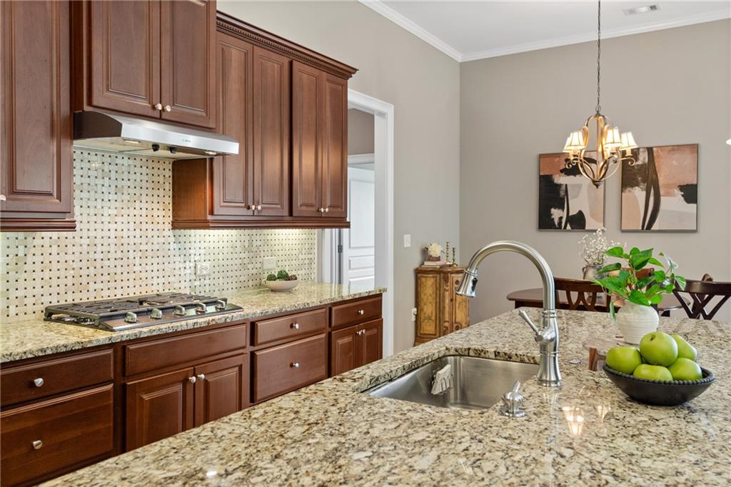 Soleil Laurel Canyon - Residential