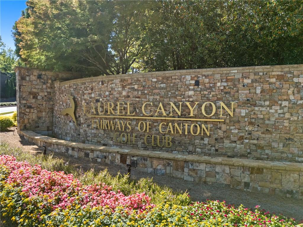 Soleil Laurel Canyon - Residential