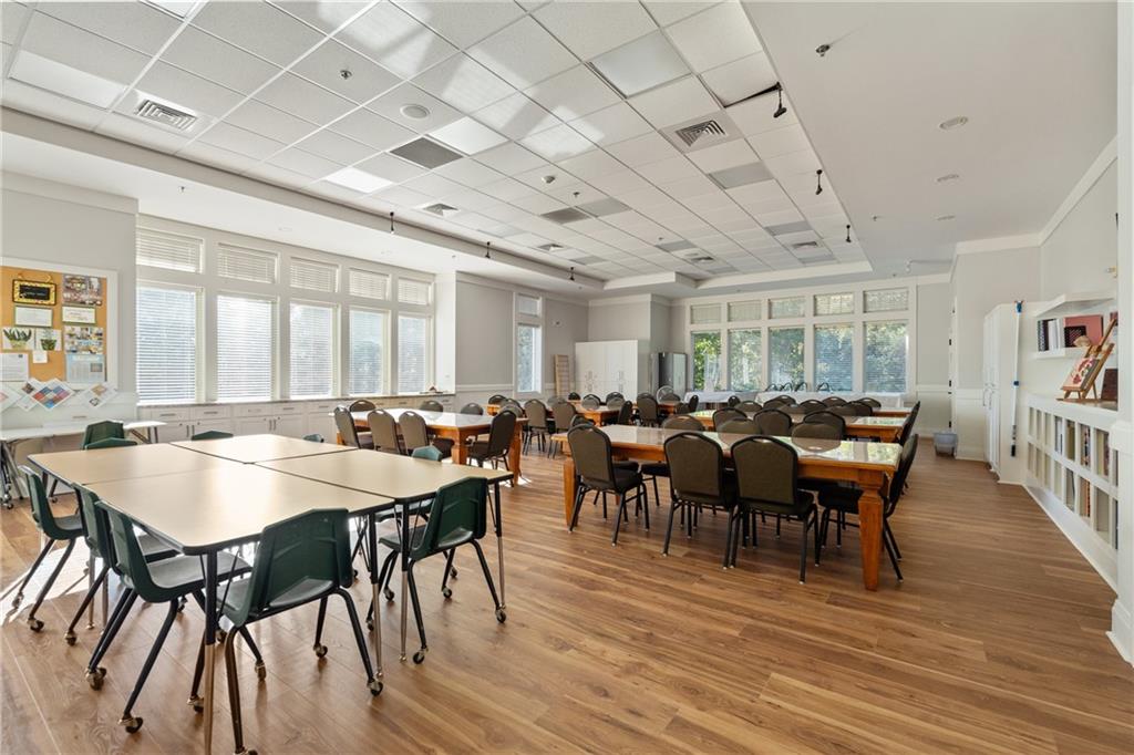 Soleil Laurel Canyon - Residential