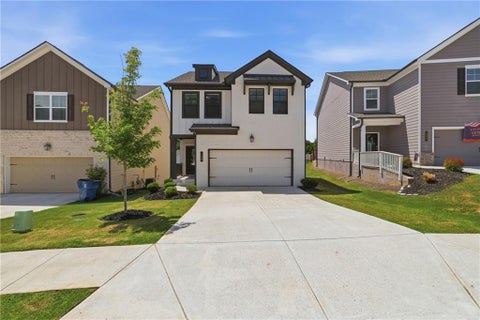 Homes For Sale - 198 Station Overlook Drive<br/> Auburn, GA 30011