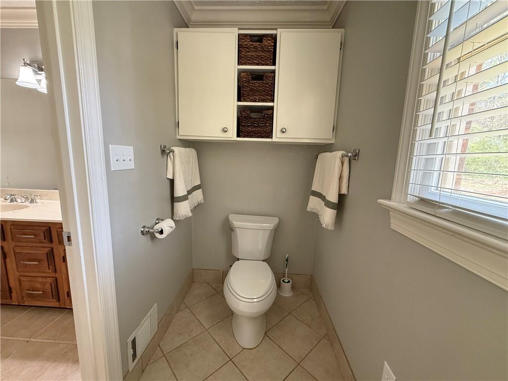 190 Autumnwood Avenue, Athens, Georgia image 11