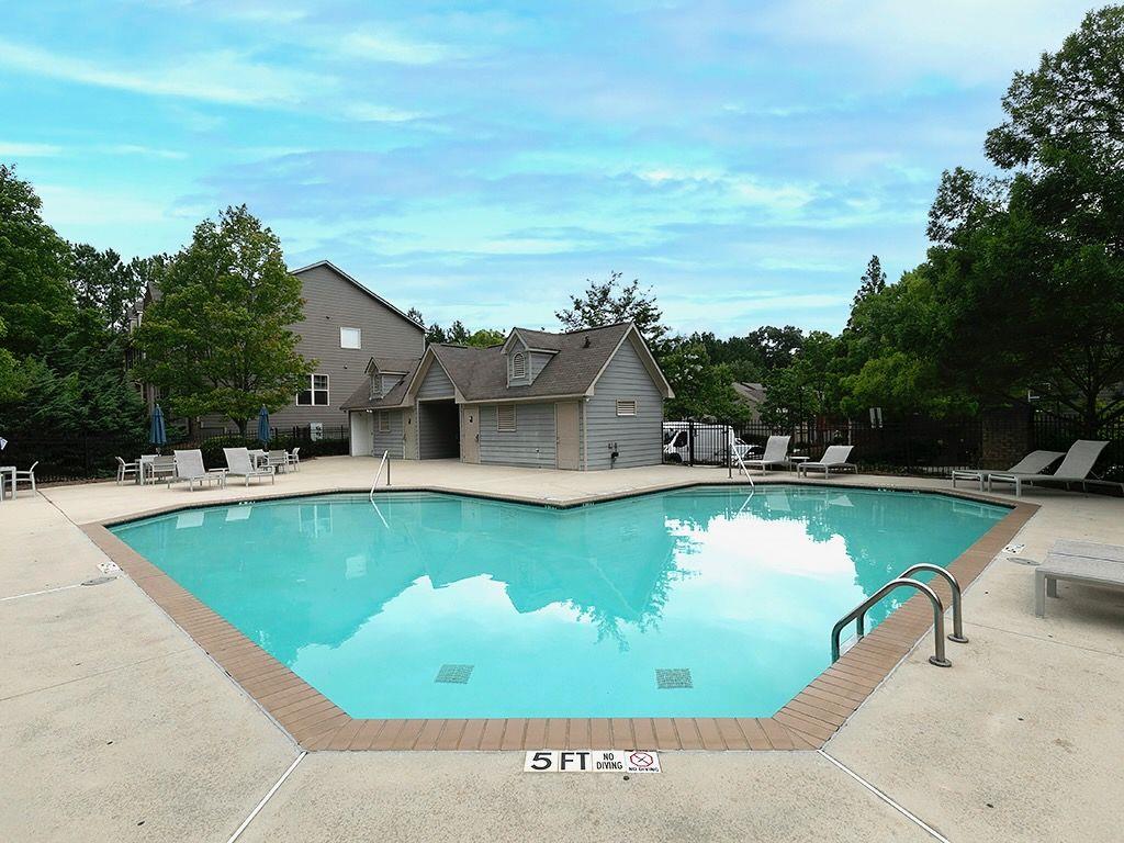 2296 Whiteoak Drive, Smyrna, Georgia image 35