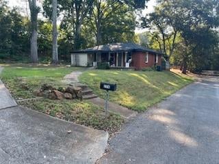 Photo of 254 S Dixie Avenue, Cartersville, GA 30120 (MLS # 7840174)