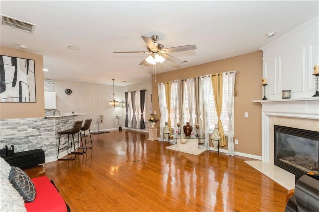 3154 Welmingham Drive SW