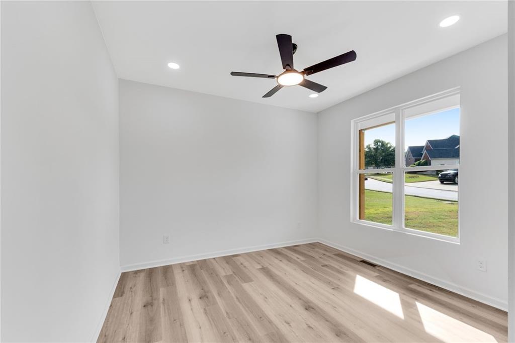 3414 Ashford Loop