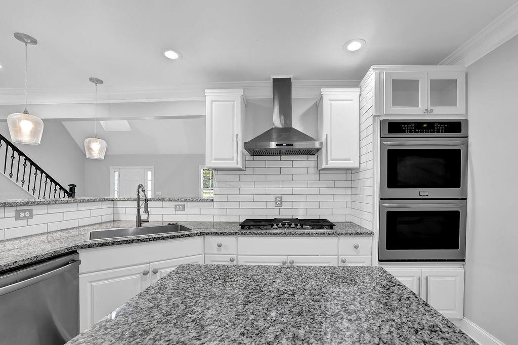 4002 Laurel Bend Drive