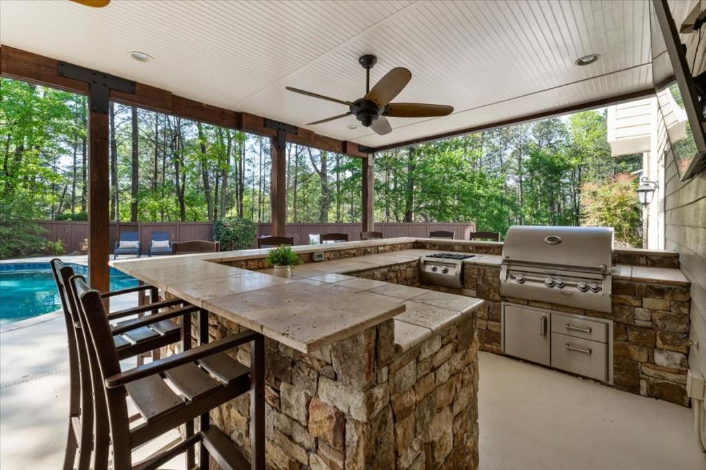 3020 Compass Pointe Walk