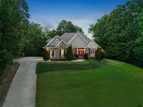 Homes For Sale - 195 Fredericks Cove<br/> Dawsonville, GA 30534