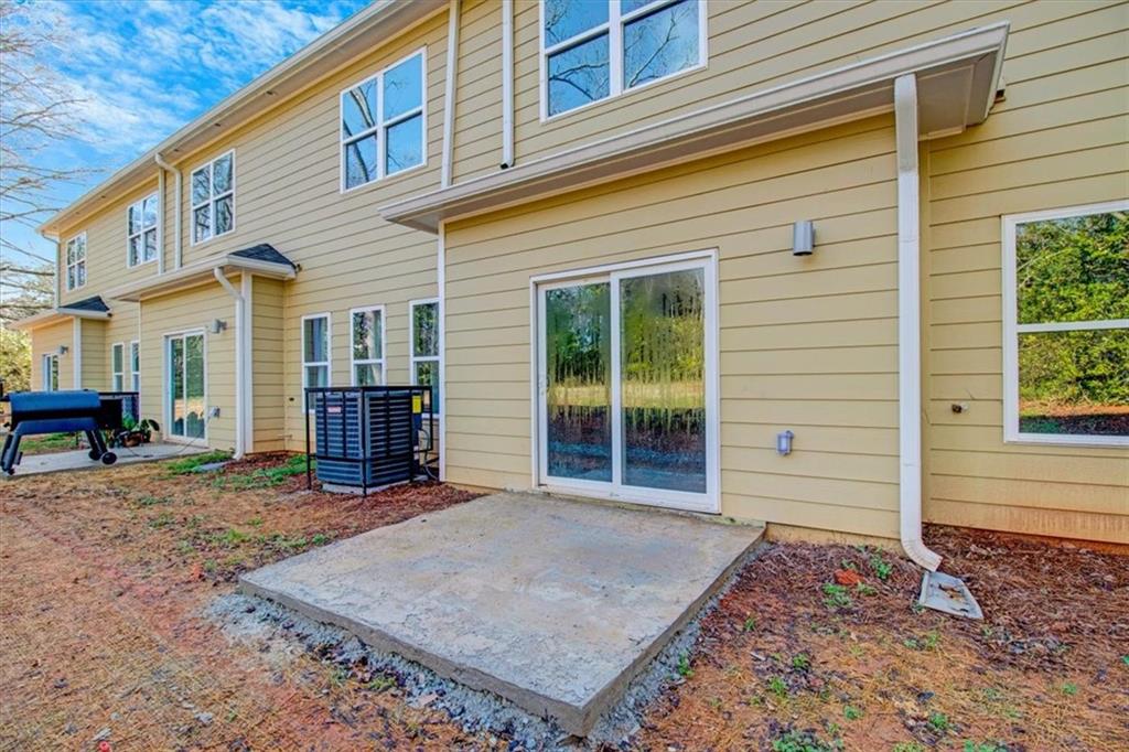 6860 Robinson Street, Lithonia, Georgia image 4