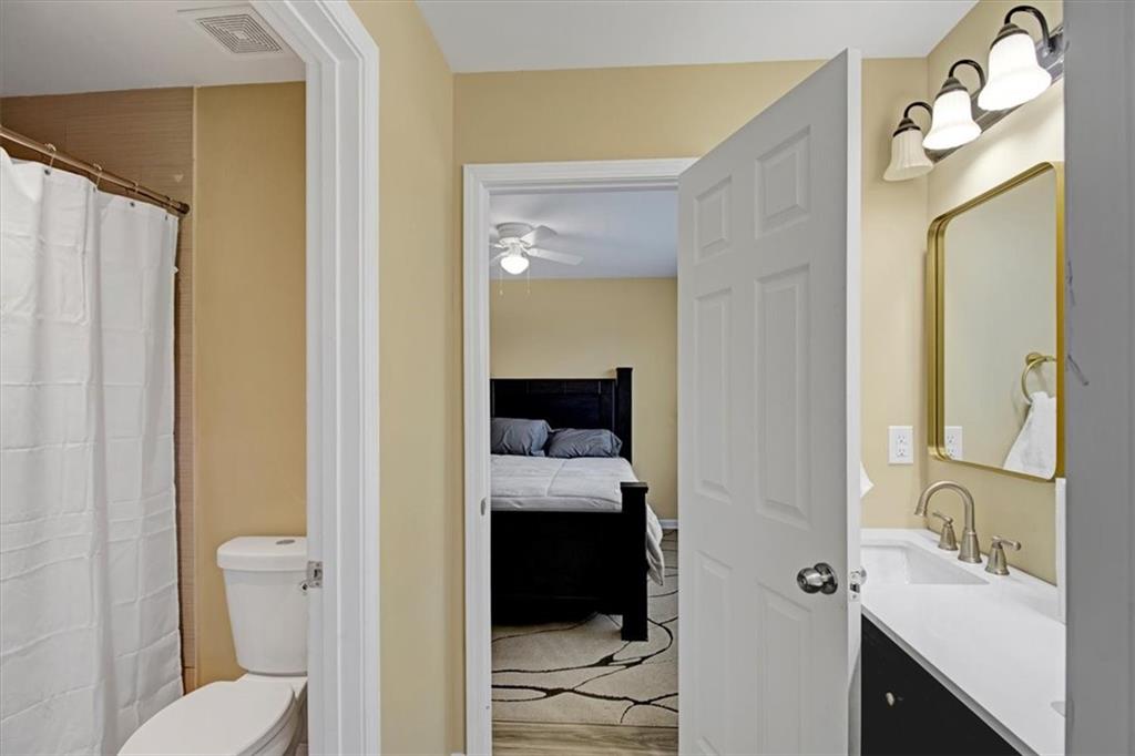 6860 Robinson Street, Lithonia, Georgia image 27
