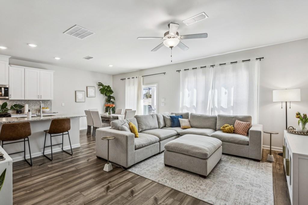 473 Catenary Alley SW