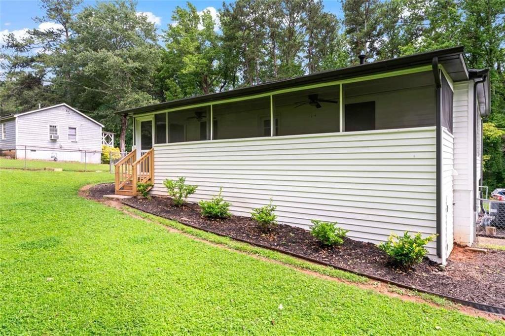 GLORE C C & L F WALLACE - Residential