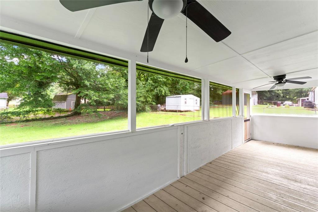 GLORE C C & L F WALLACE - Residential