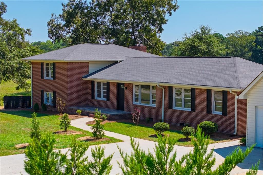 2631 Whitney Road