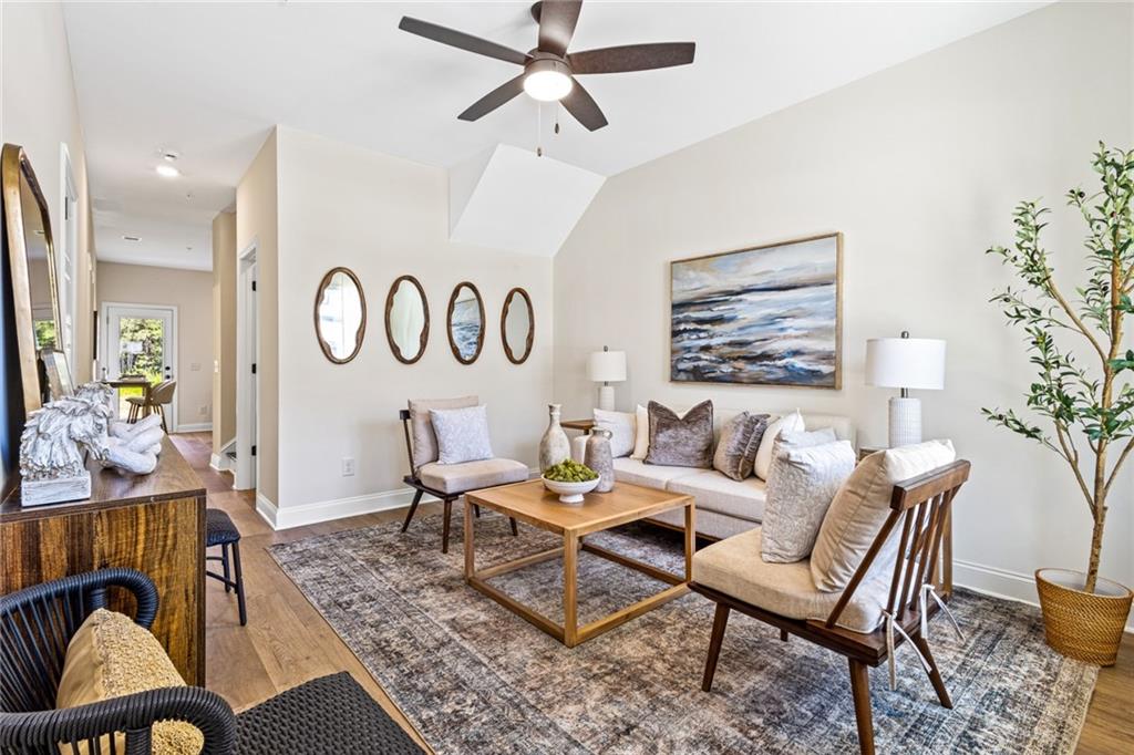 208 Starr Circle