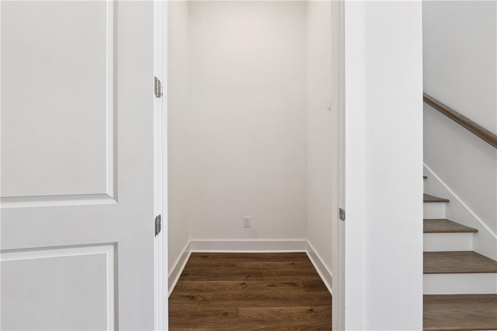 Whisper Woods at Majors - Residential