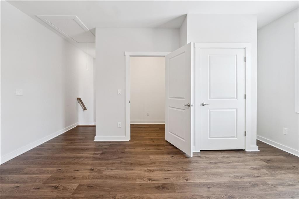 Whisper Woods at Majors - Residential