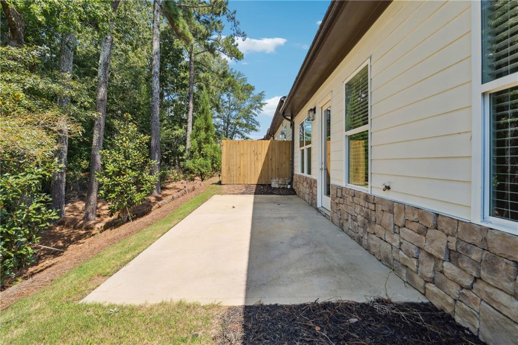 Whisper Woods at Majors - Residential