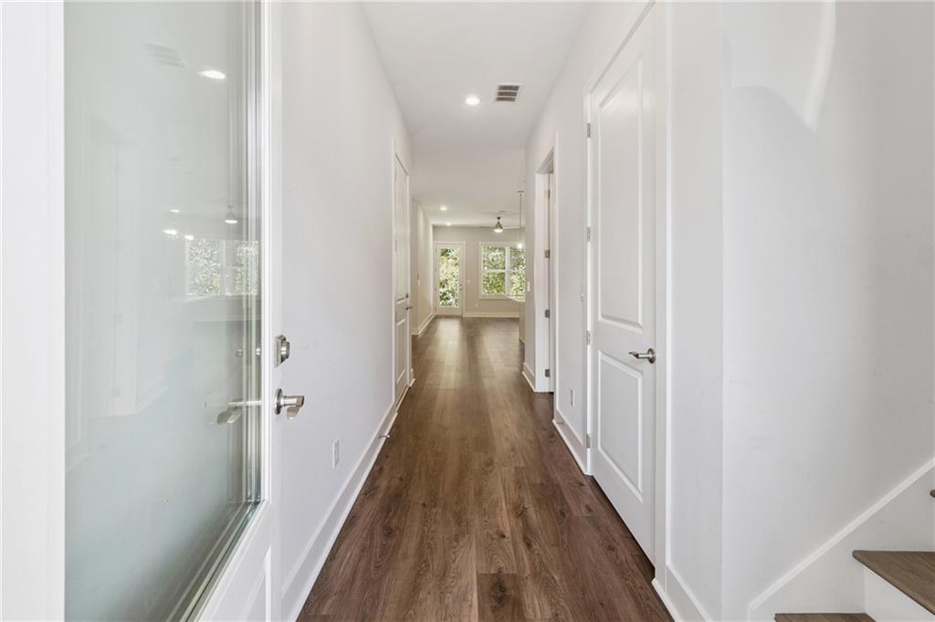 Whisper Woods at Majors - Residential