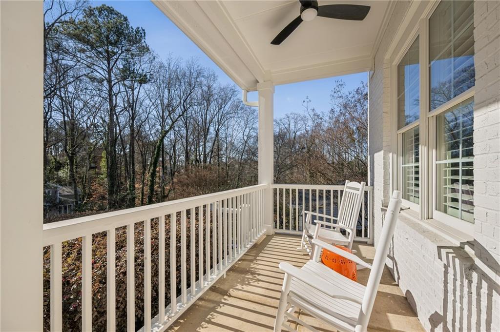 1062 Country Lane NE