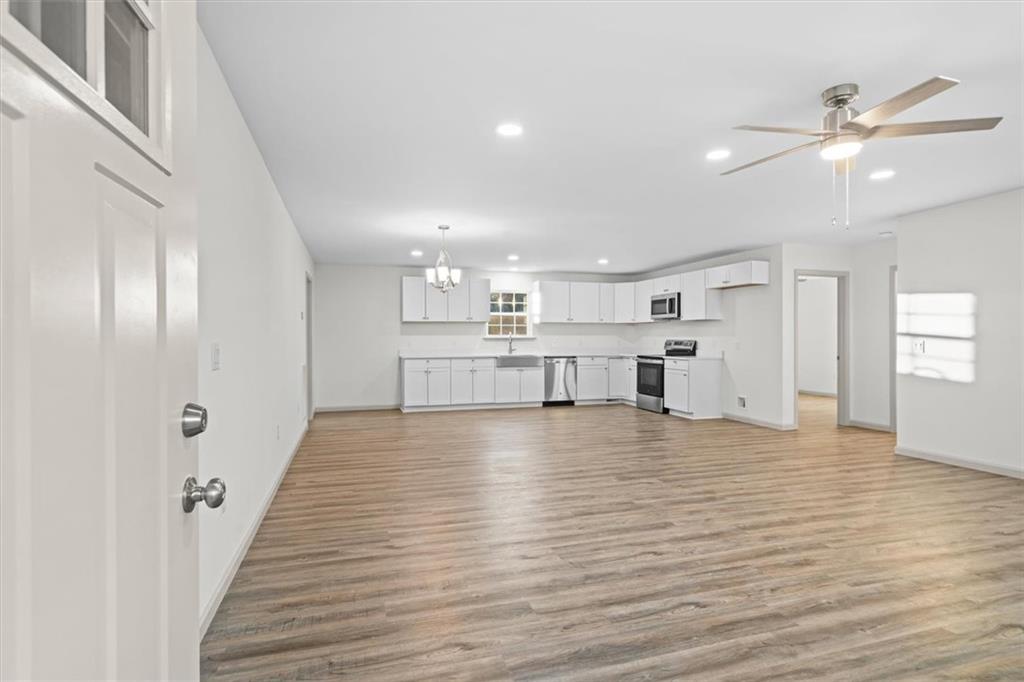 509 Plainview Drive NW