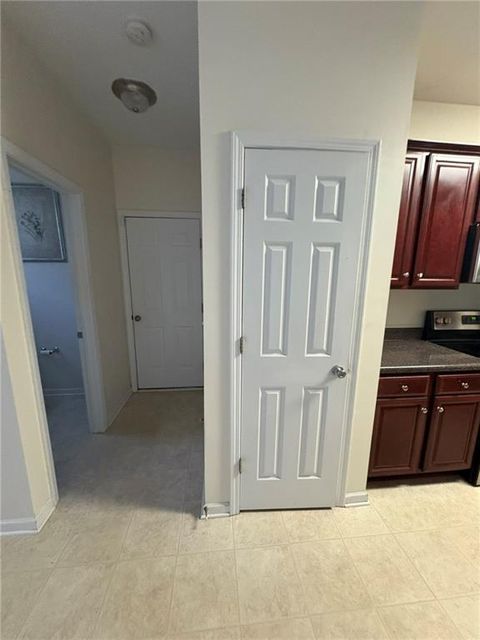 1816 Cedar Walk Lane Conley GA 30288