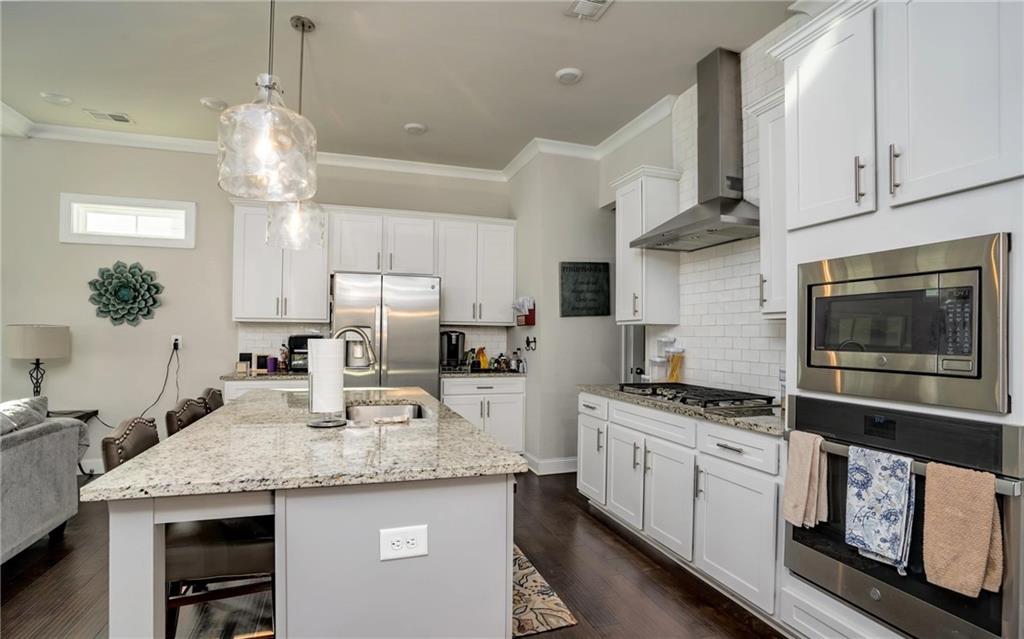 561 Onyx Landing