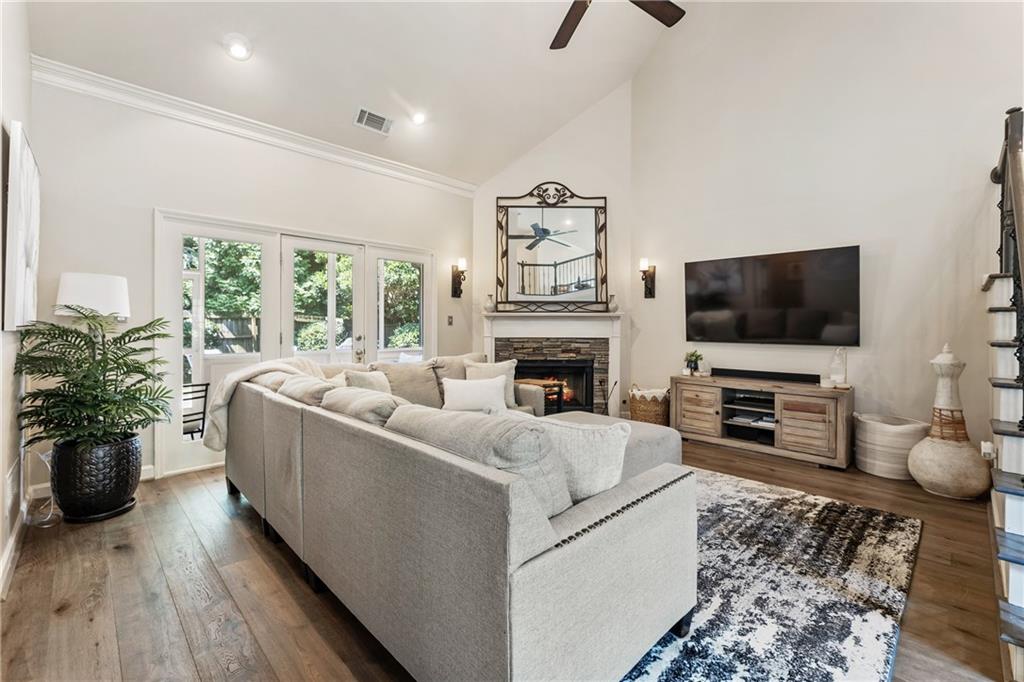 35 Westfair Court