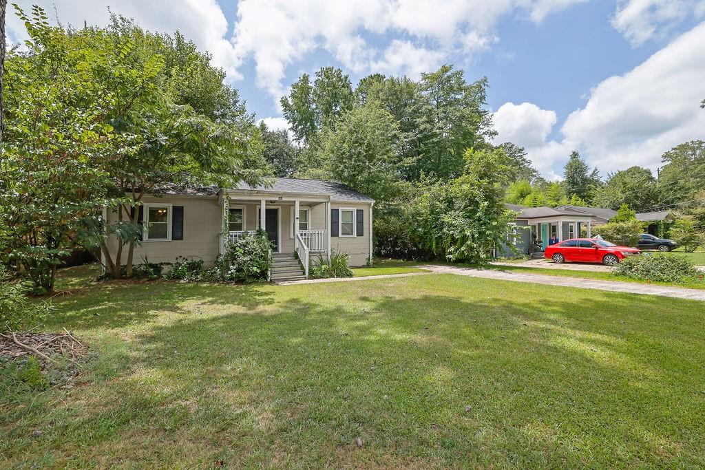 844 Toliver Street NE
