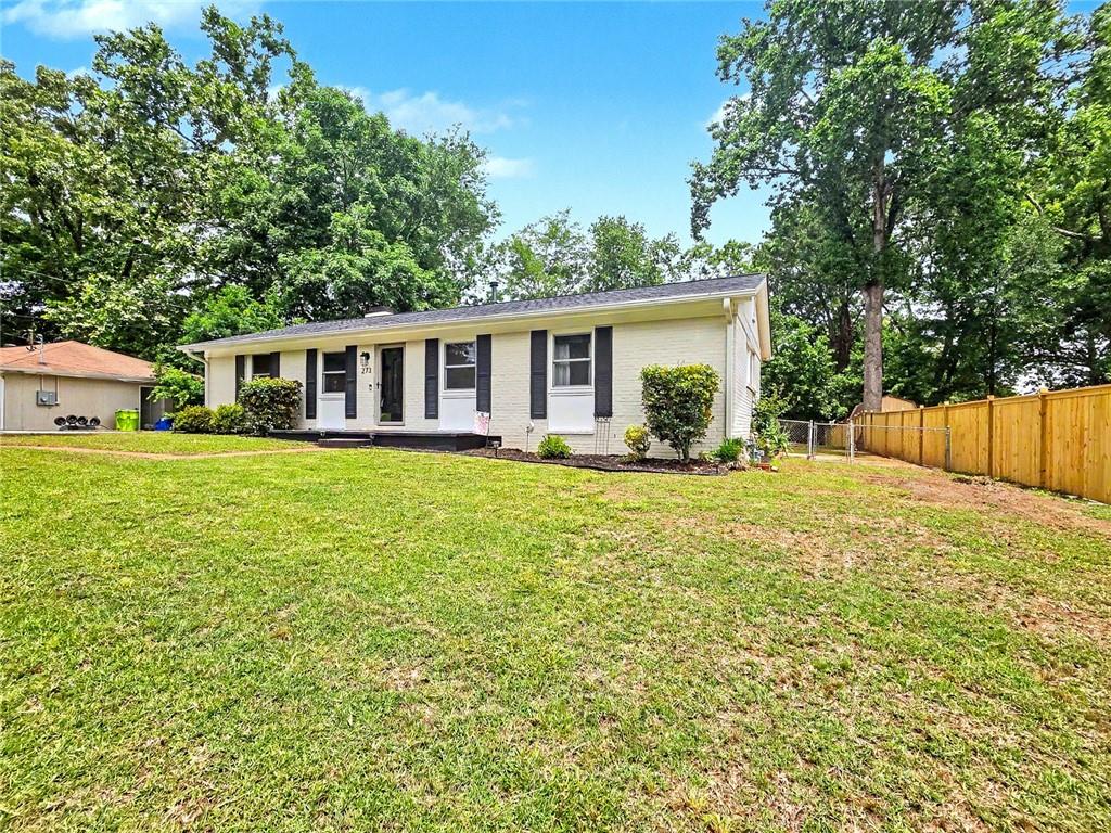 273 Norton Circle SE