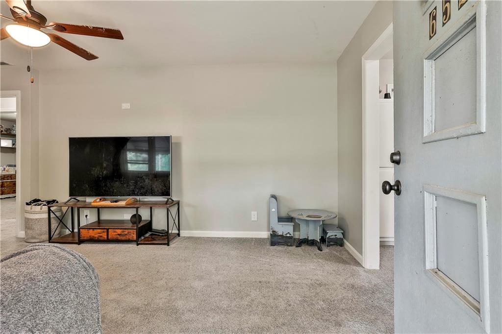 652 Cheatham Road, Griffin, Georgia image 5