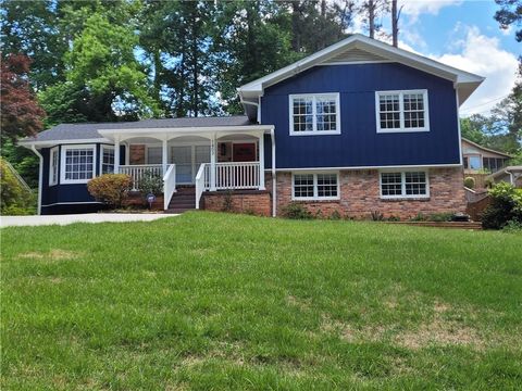 Photo of 1403 Willivee Drive, Decatur, GA 30033 (MLS # 7767534)