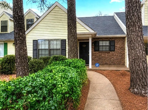 Townhouse For Sale - 5433 Park Place<br/> Atlanta, GA 30349