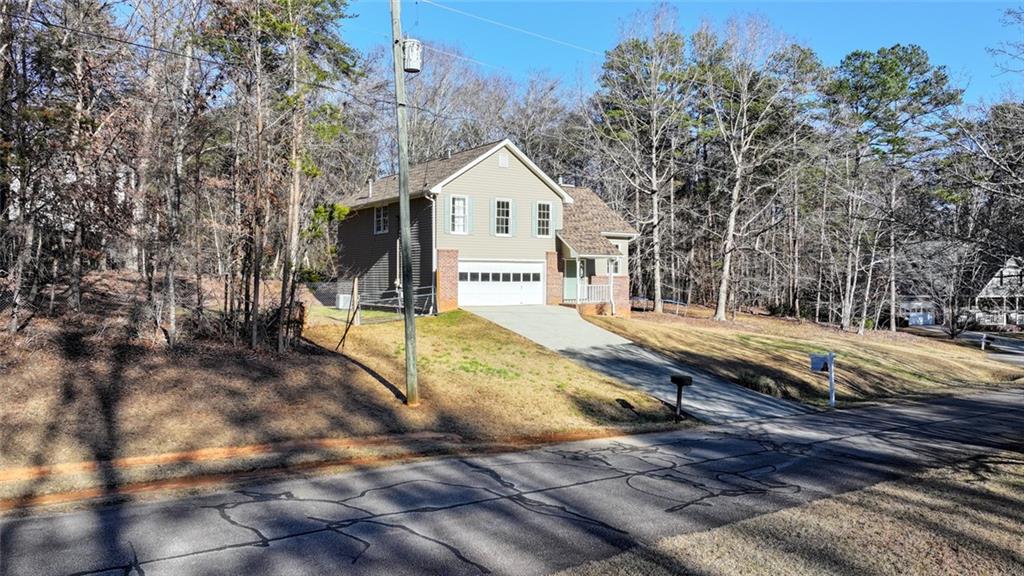 85 Crawford Way, Toccoa, Georgia image 3