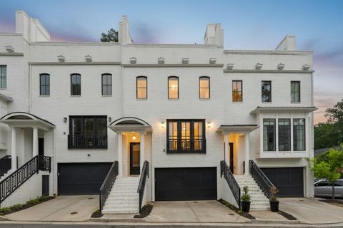 3667 Peachtree Road NE 6 Atlanta GA 30319
