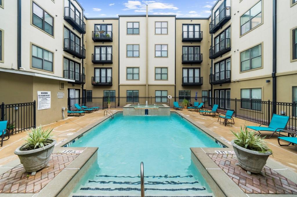 5300 Peachtree Road 1608