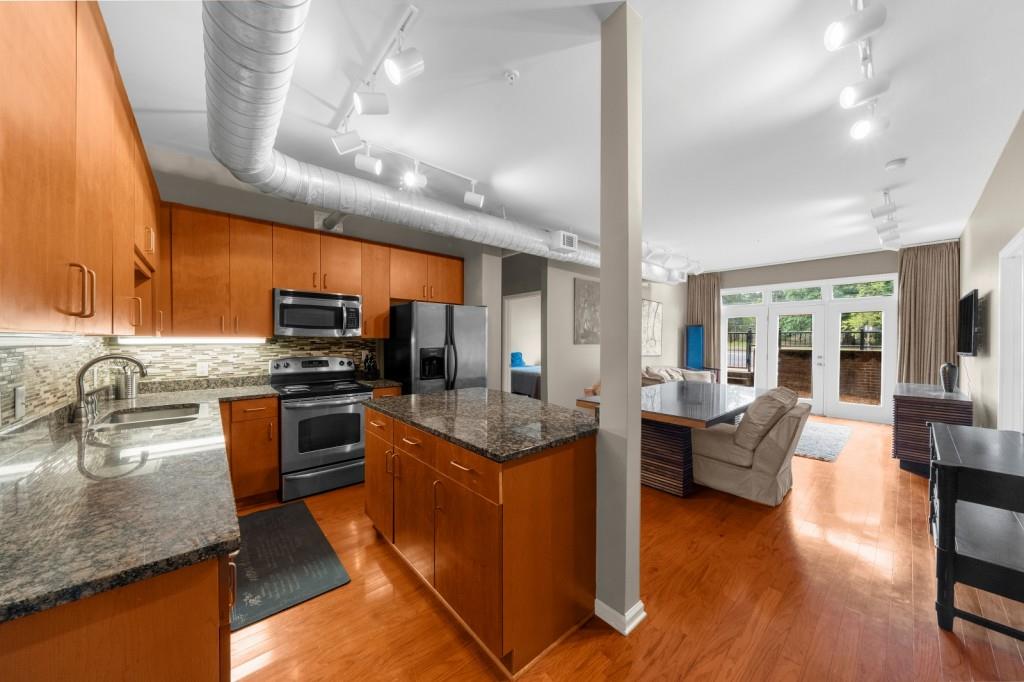 5300 Peachtree Road 1608