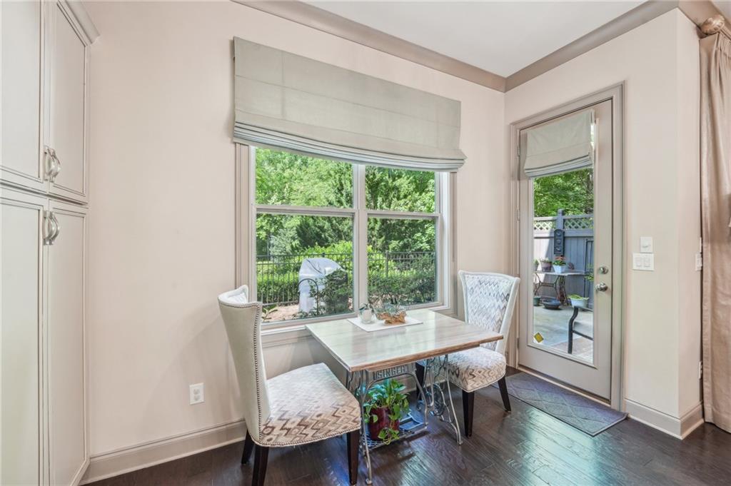 306 Nottaway Lane, Alpharetta, Georgia image 9