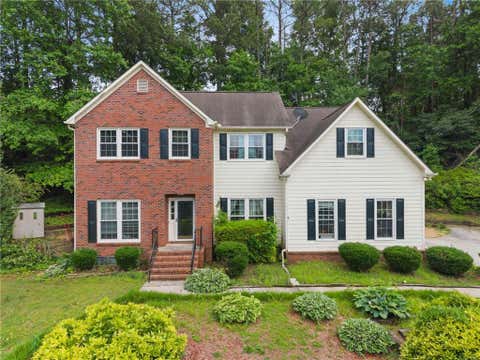 Homes For Sale - 255 Timber Oak Cove<br/> Lawrenceville, GA 30043