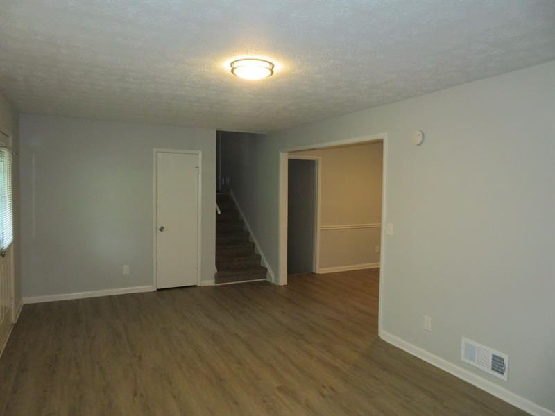 5512 Arrowhead Drive