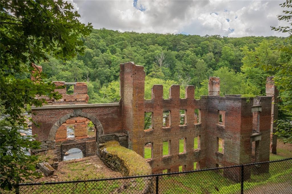 2416 Mount Vernon Road