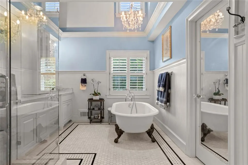 Alpharetta, Georgia 30005, United States, 3 Bedrooms Bedrooms, ,4 BathroomsBathrooms,Residential,Pending,118433