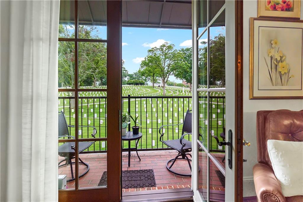Washington Avenue Commons - Residential