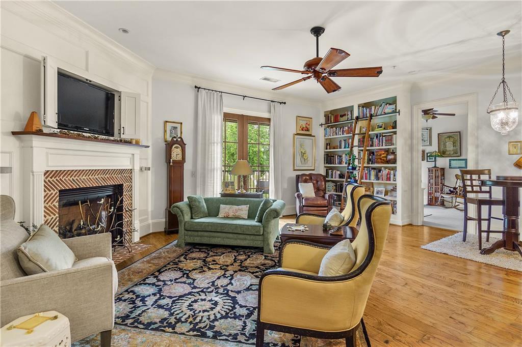 Washington Avenue Commons - Residential