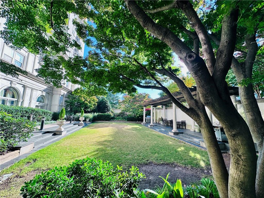 Mayfair Tower - Residential Lease