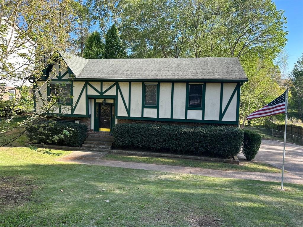 4152 Scenic Mountain Drive, Snellville, Georgia image 1