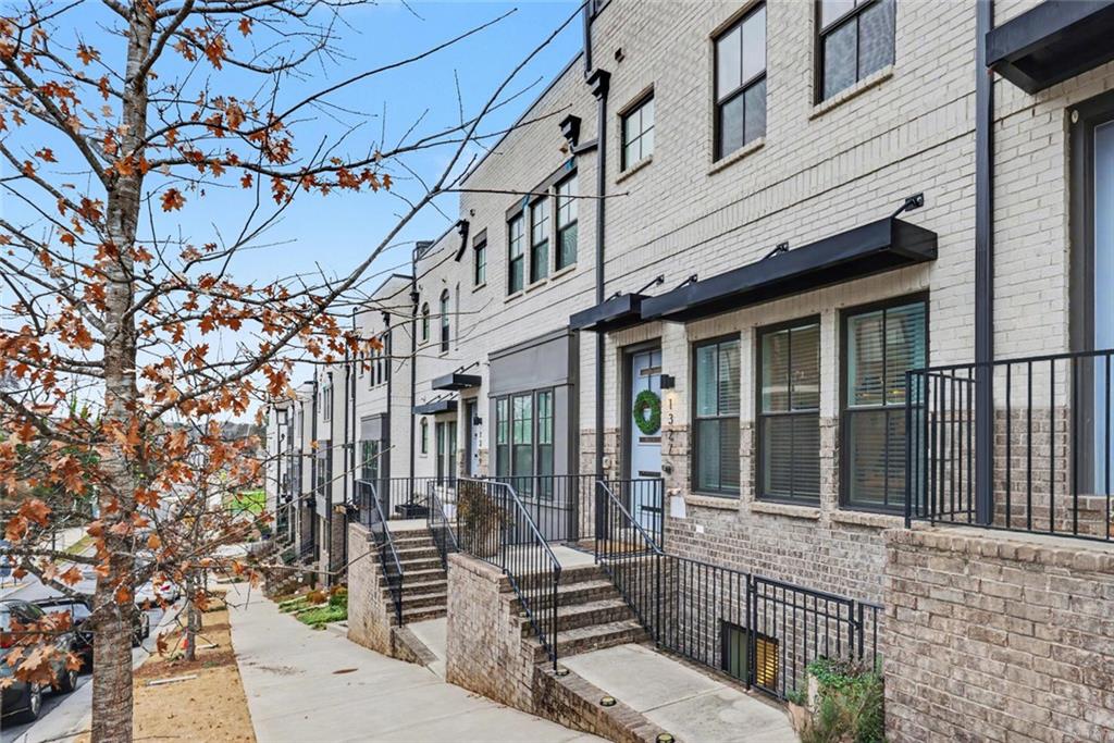 1327 Fairmont Avenue NW