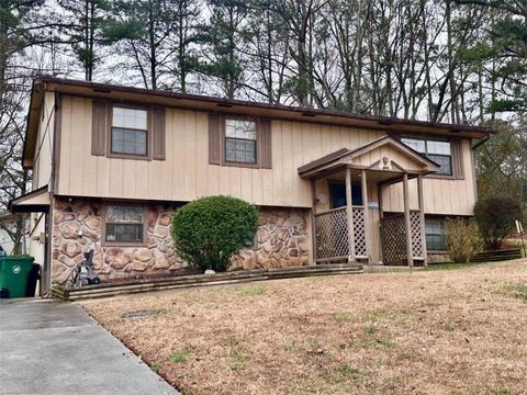 A home in Lithonia