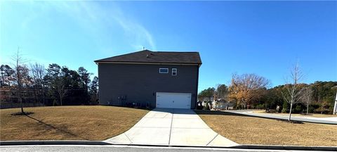 A home in Powder Springs