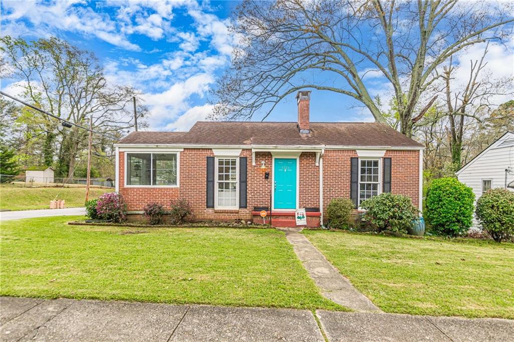 1324 E Forrest Avenue